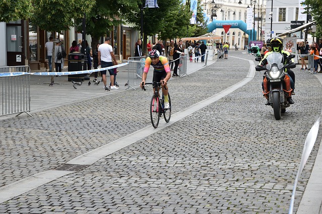 更改不仅影 更改不仅影